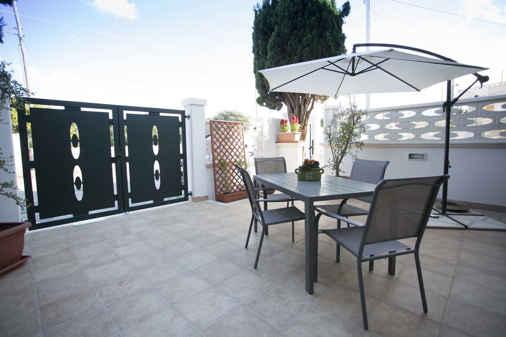 Villa Maggi Maurizia Torre Santa Sabina Exteriör bild
