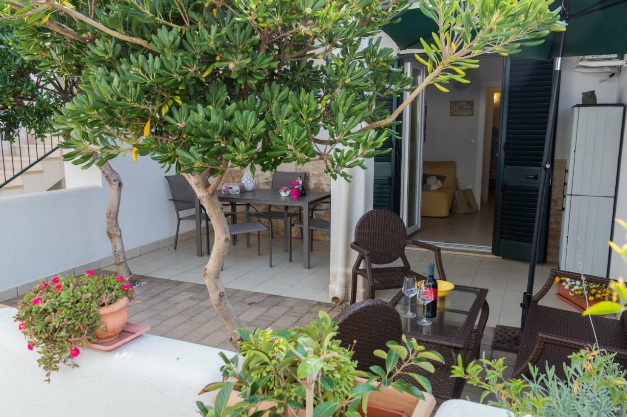 Villa Maggi Maurizia Torre Santa Sabina Exteriör bild